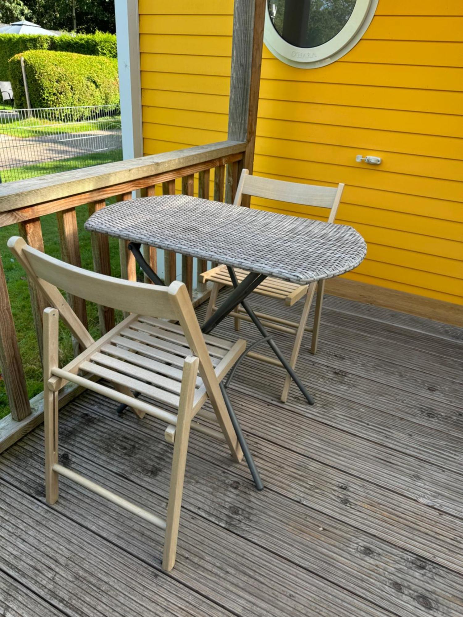 Ruime 5-Persoons Chalet Aan Het Bergumermeer Suameer Exterior foto